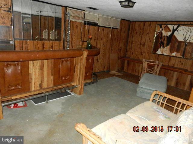 5222 Hillwell Road Baltimore, MD 21229 - Photo 9 of 14 Basement