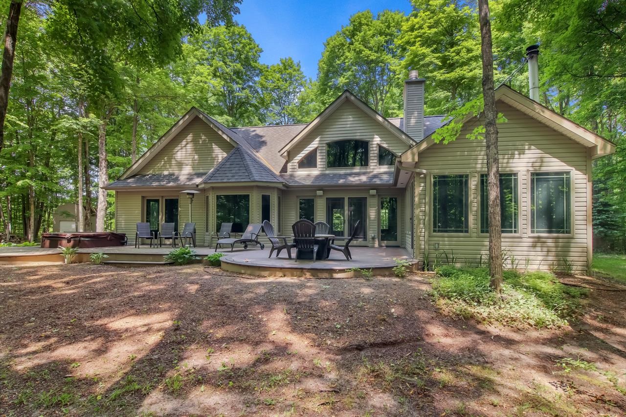 16275 Aletha Road Interlochen, MI 49643 - Photo 3 of 44 1911907-2.JPG