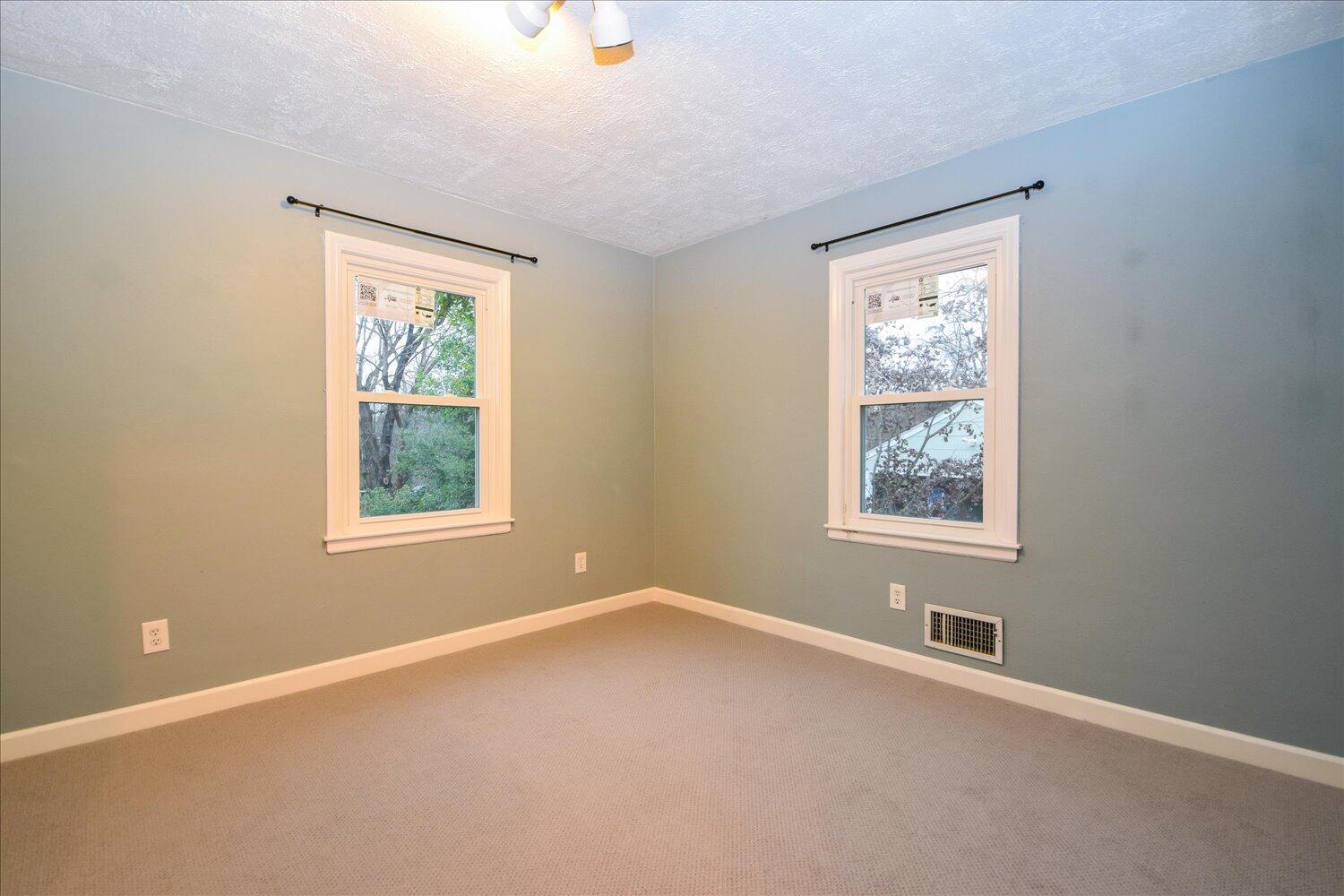 4846 Showalter Road Northwest Roanoke, VA 24017 - Photo 15 of 29 4846 Showalter Rd