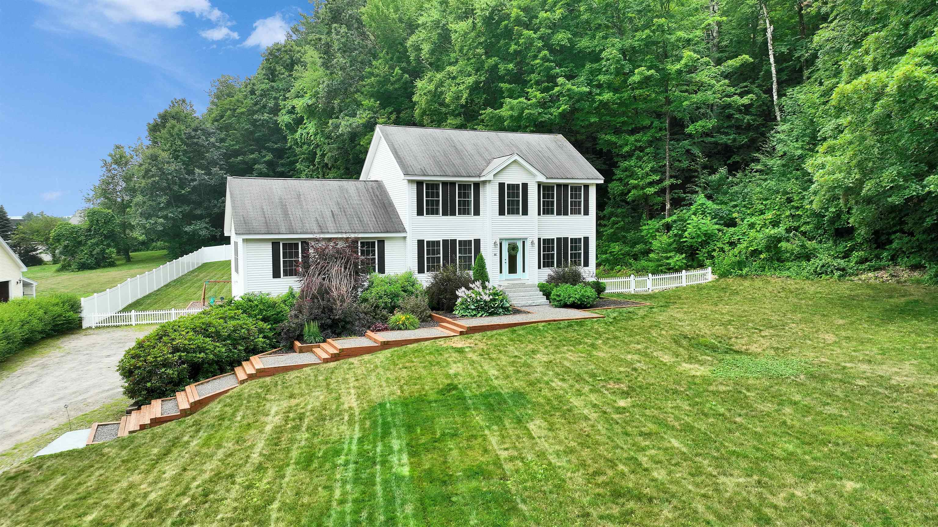 86 Center Road Milford, NH 03055 - Photo 1 of 36