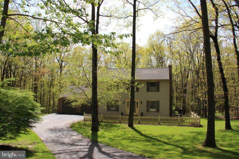 1588 Springville Road New Holland, PA 17557 - Photo 1 of 25 Gallery Image 1