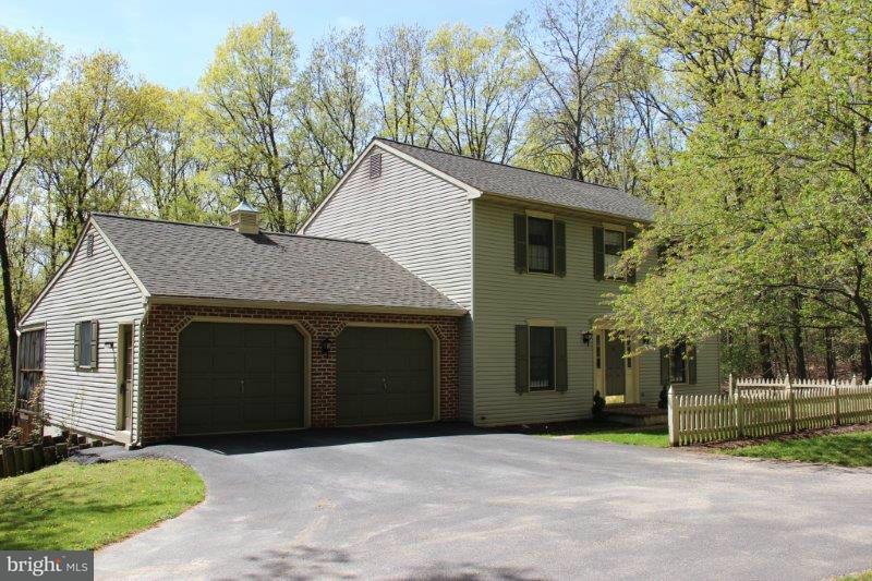 1588 Springville Road New Holland, PA 17557 - Photo 3 of 25 Gallery Image 3