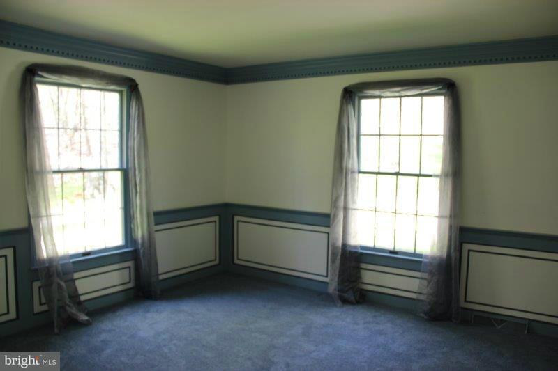 1588 Springville Road New Holland, PA 17557 - Photo 4 of 25 Gallery Image 4