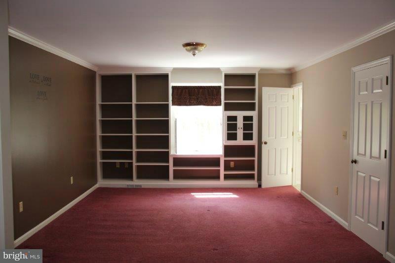 1588 Springville Road New Holland, PA 17557 - Photo 9 of 25 Gallery Image 9
