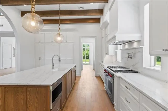 $2,250,000 | 136 Linnette Lane, Mandeville, LA 70471