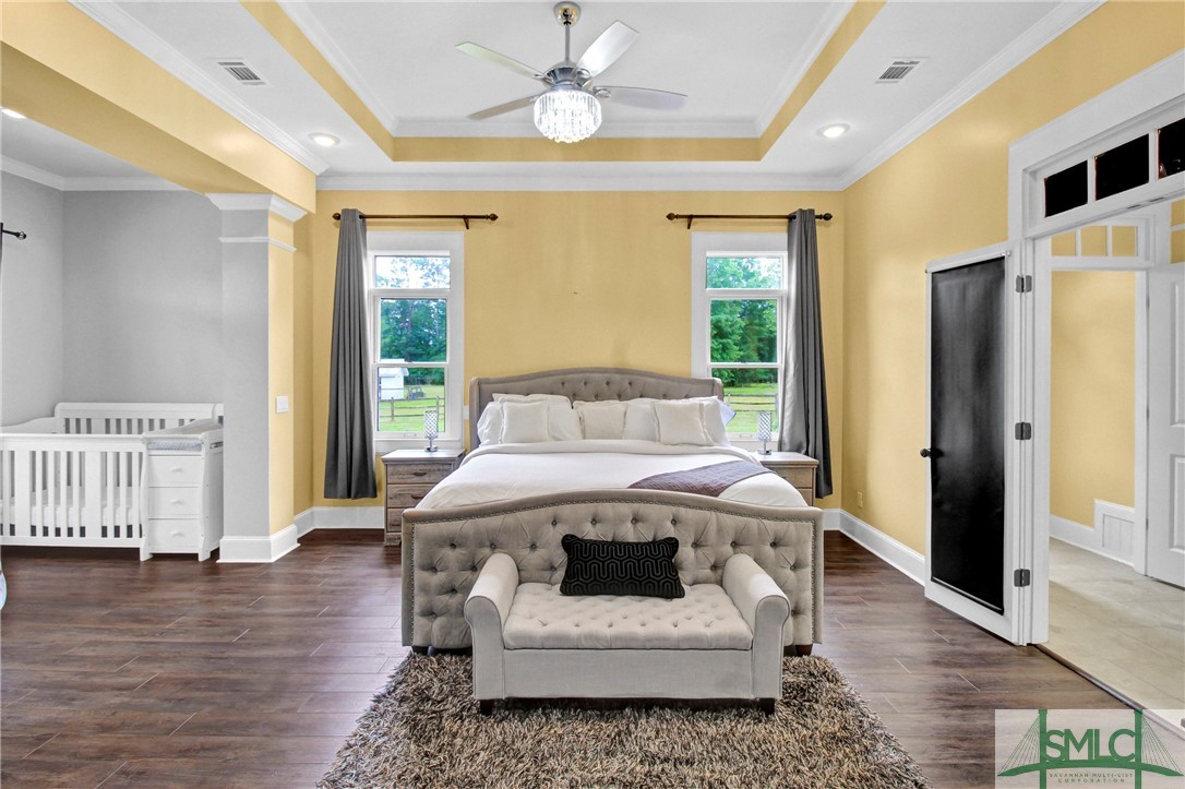 1600 Arcola Road Pembroke, GA 31321 - Photo 25 of 50 The owners' suite features decorative trey ceiling