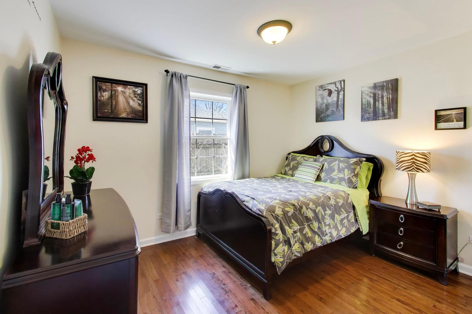 8324 44th Place Lyons, IL 60534 - Photo 18 of 28