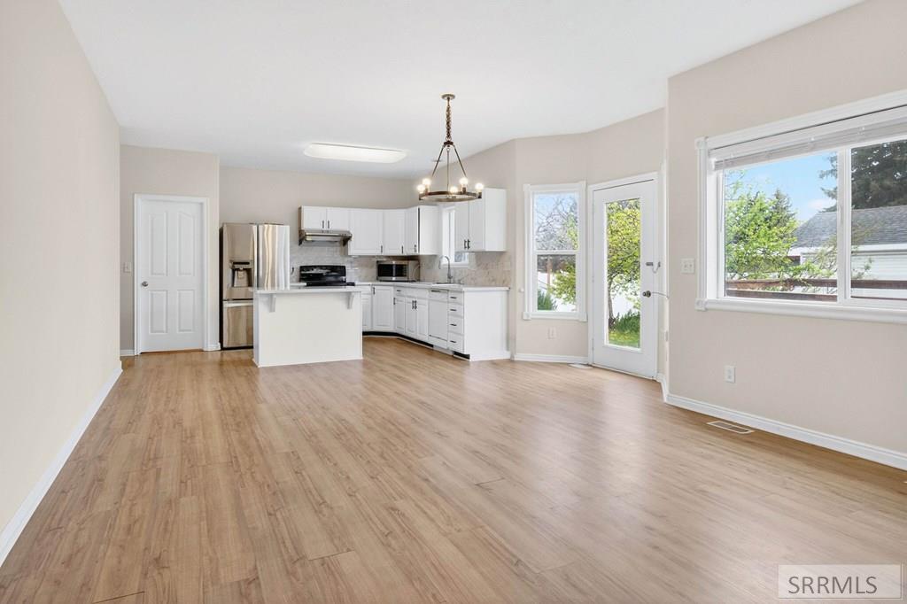 580 Cook Street Rexburg, ID 83440 - Photo 8 of 32