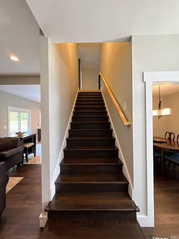 $524,900 | 1041 Nicholas Lane, Ellettsville, IN 47429