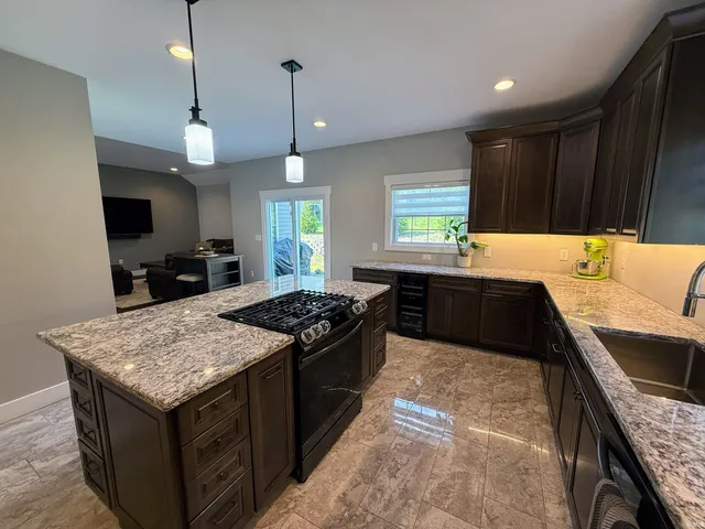 $524,900 | 1041 Nicholas Lane, Ellettsville, IN 47429