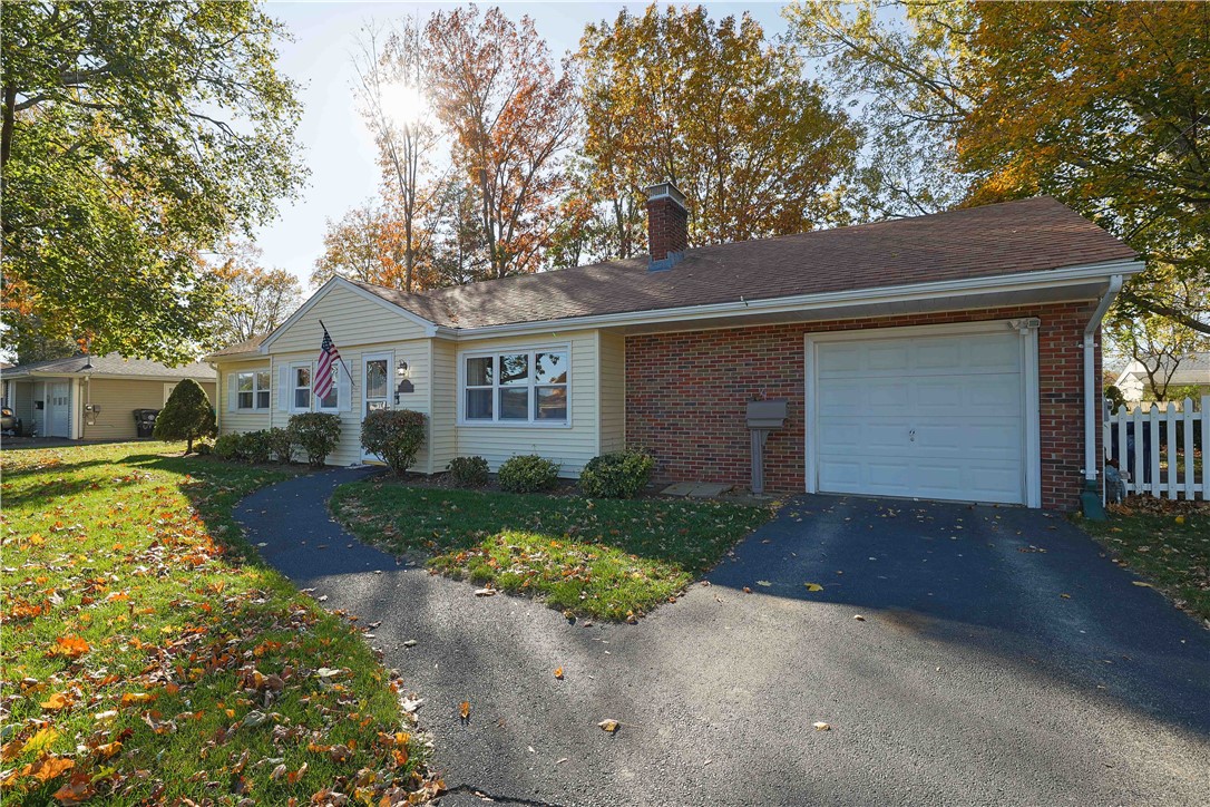 25 Honeysuckle Road Warwick, RI 02888 - Photo 23 of 28