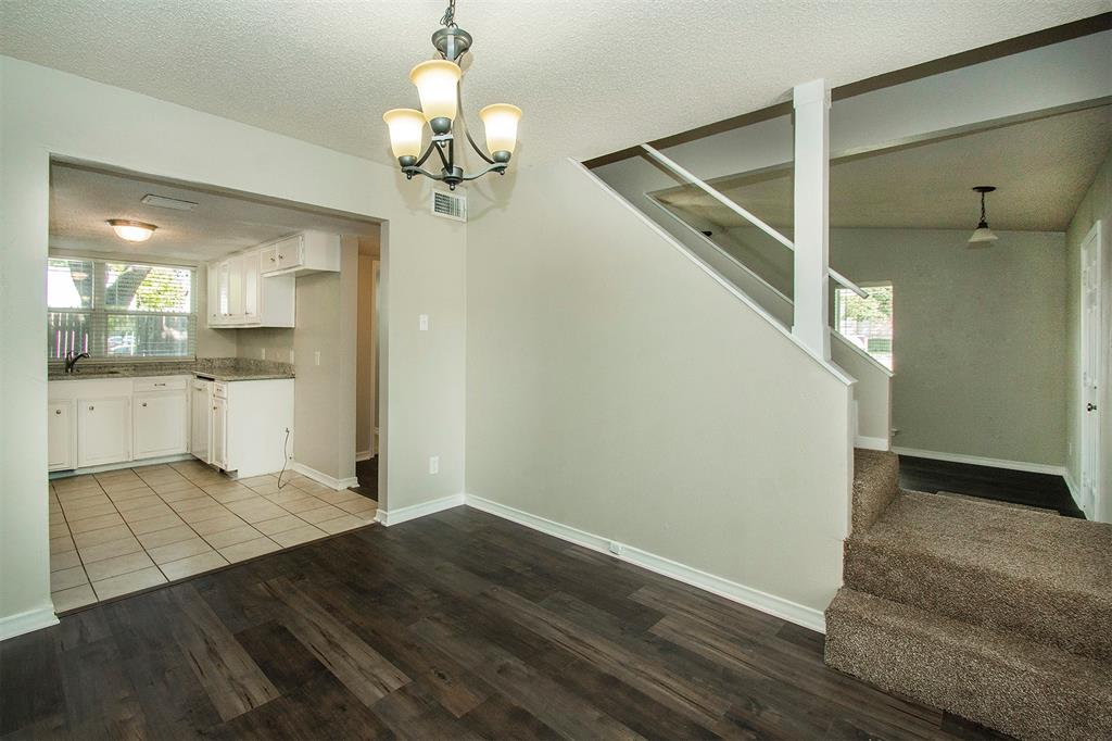 12831 Pandora Drive Dallas, TX 75238 - Photo 10 of 25 Dining