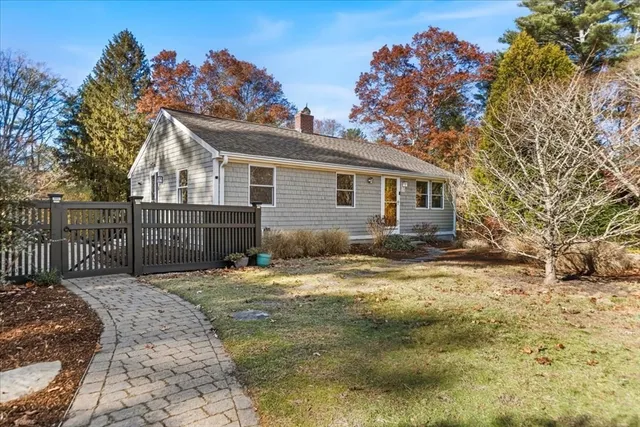 $598,000 | 35 Willard Street, Wareham, MA 02571