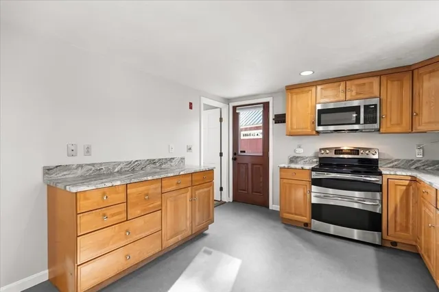 $598,000 | 35 Willard Street, Wareham, MA 02571