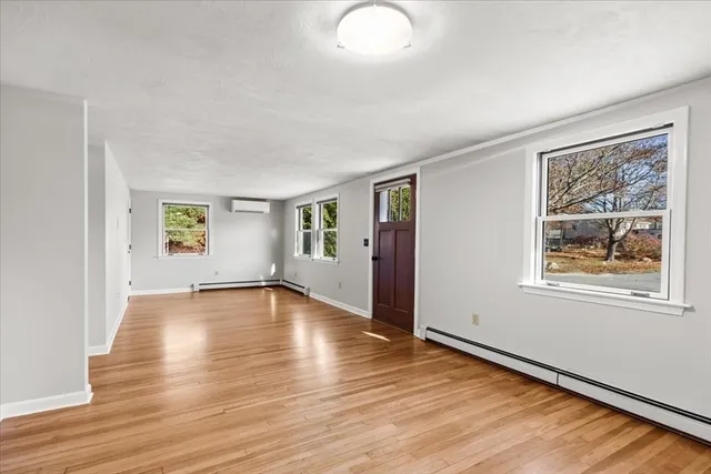 $598,000 | 35 Willard Street, Wareham, MA 02571