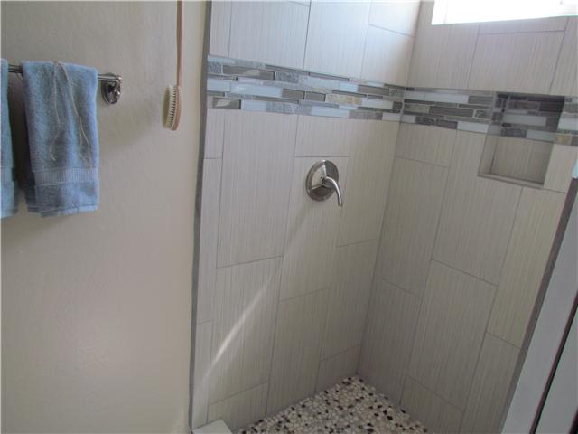 1512 Monte Mar Road Vista, CA 92084 - Photo 12 of 22 Master shower