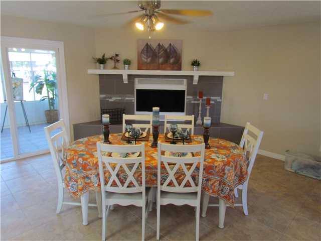 1512 Monte Mar Road Vista, CA 92084 - Photo 7 of 22 Dining or Family Room