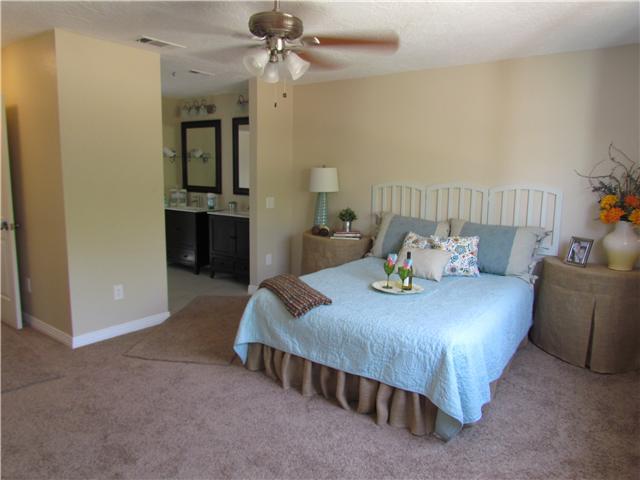 1512 Monte Mar Road Vista, CA 92084 - Photo 10 of 22 Master bedroom