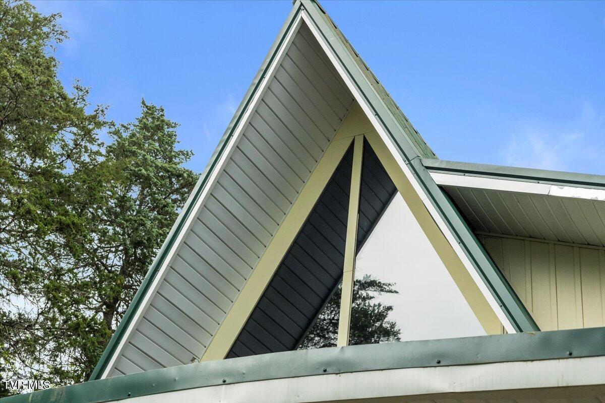 651 Rangewood Road Piney Flats, TN 37686 - Photo 110 of 184 069-025-128A7841