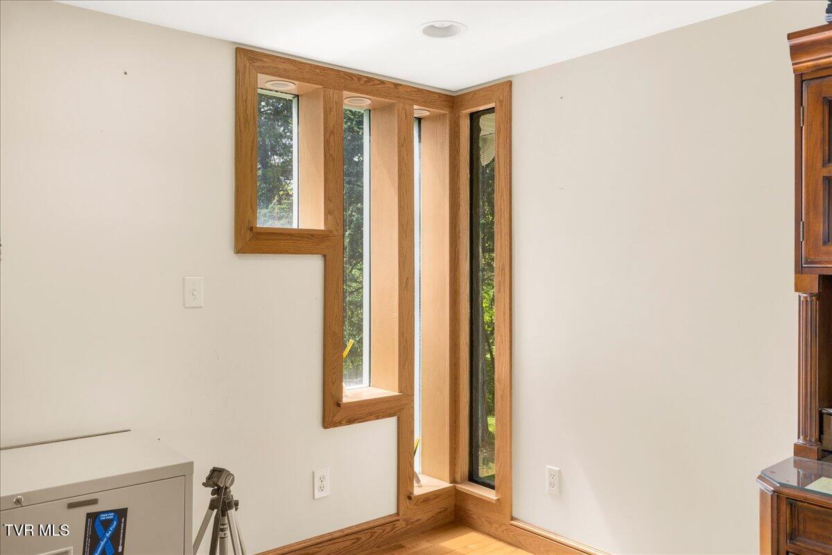 651 Rangewood Road Piney Flats, TN 37686 - Photo 53 of 184 112-091-128A8395