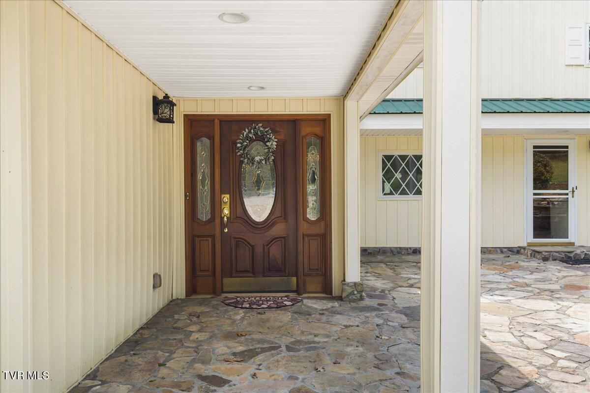 651 Rangewood Road Piney Flats, TN 37686 - Photo 10 of 184 077-033-128A8245