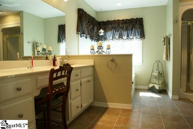 3 Deer Spring Lane Simpsonville, SC 29680 - Photo 6 of 23 Gallery Image 6