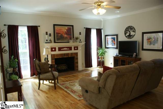 3 Deer Spring Lane Simpsonville, SC 29680 - Photo 10 of 23 Gallery Image 10