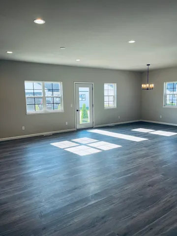 $379,900 | 201 Bonnie Lane, Belleville, WI 53508