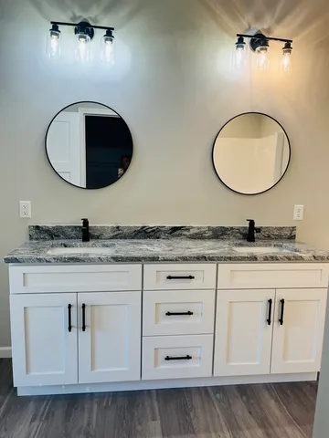 $379,900 | 201 Bonnie Lane, Belleville, WI 53508