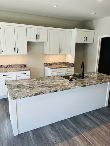 $379,900 | 201 Bonnie Lane, Belleville, WI 53508