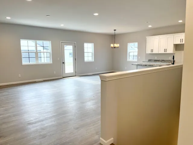 $379,900 | 201 Bonnie Lane, Belleville, WI 53508