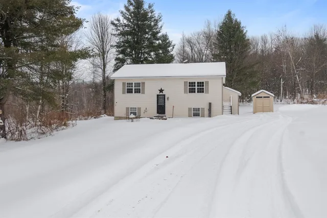 $354,900 | 665 Kittell Road, Sheldon, VT 05483