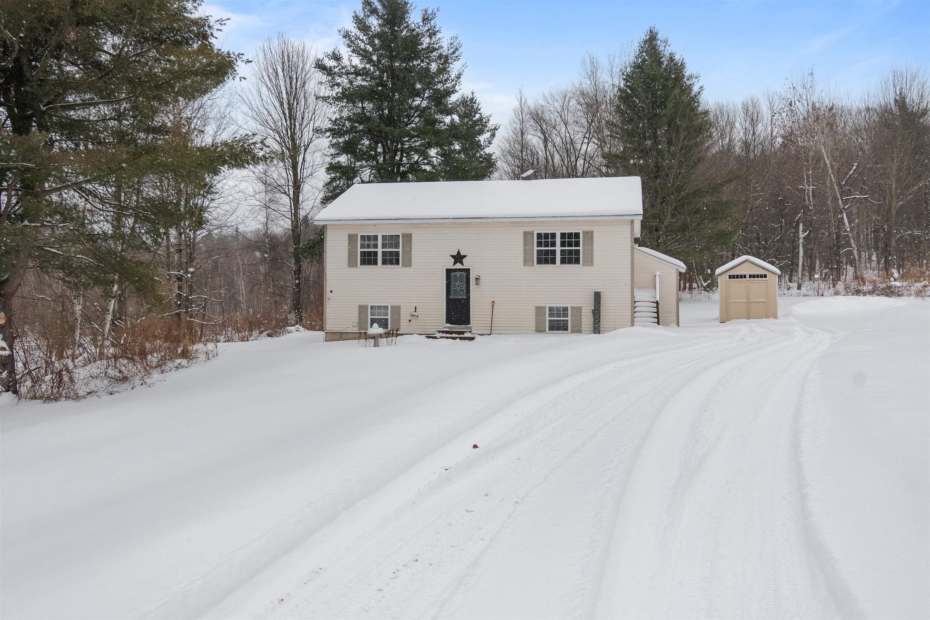665 Kittell Road Sheldon, VT 05483 - Photo 2 of 36