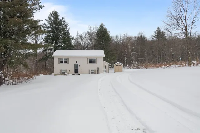 $354,900 | 665 Kittell Road, Sheldon, VT 05483