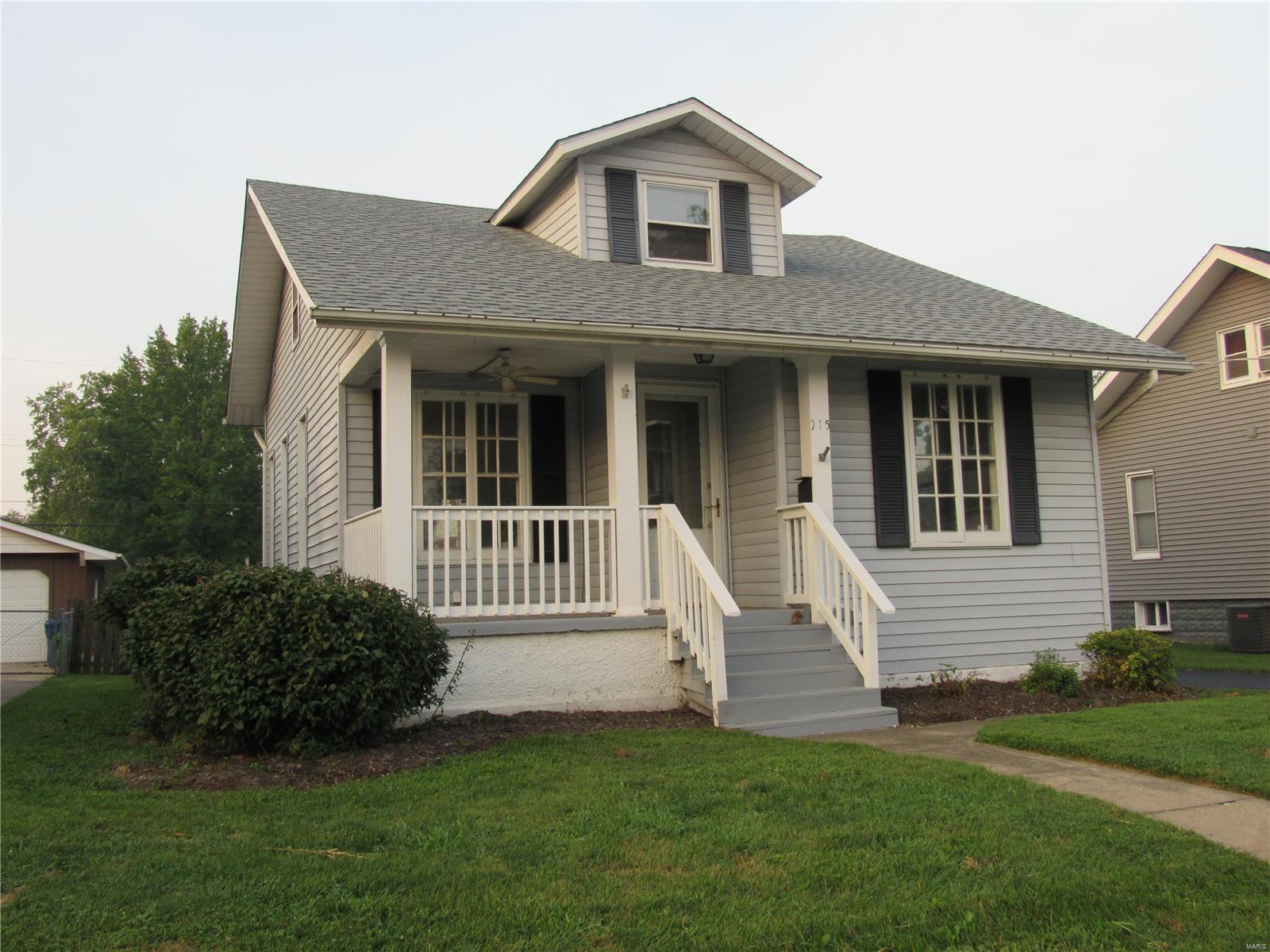 915 Logan Street Alton, IL 62002 - Photo 18 of 18 Gallery Image 18