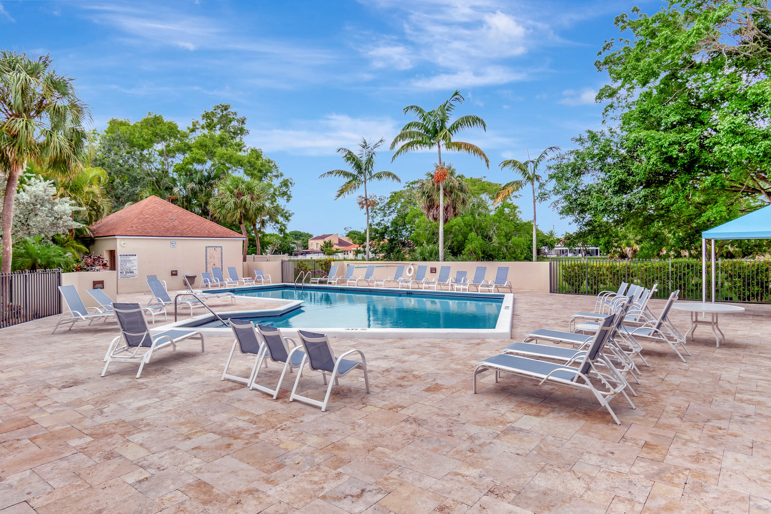 5650 Camino Del Sol, Unit 400 Boca Raton, FL 33433 - Photo 19 of 24 4 COMM. POOLS