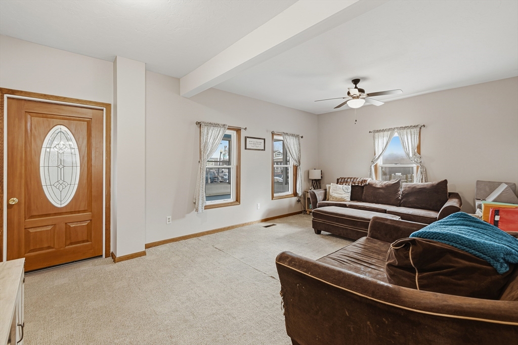 26 Wareham Street Middleboro, MA 02346 - Photo 11 of 42