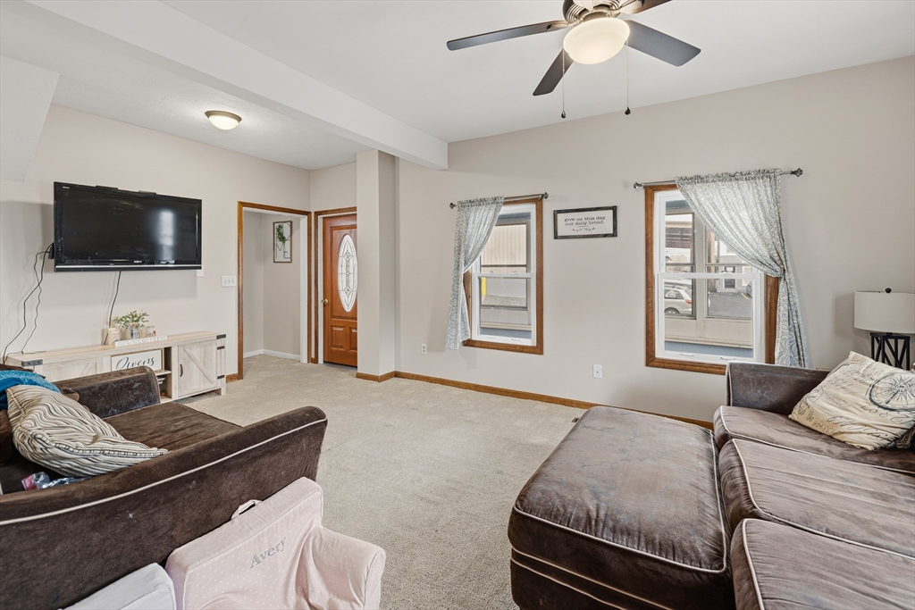 26 Wareham Street Middleboro, MA 02346 - Photo 13 of 42