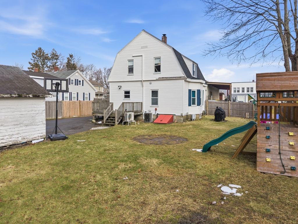 26 Wareham Street Middleboro, MA 02346 - Photo 2 of 42