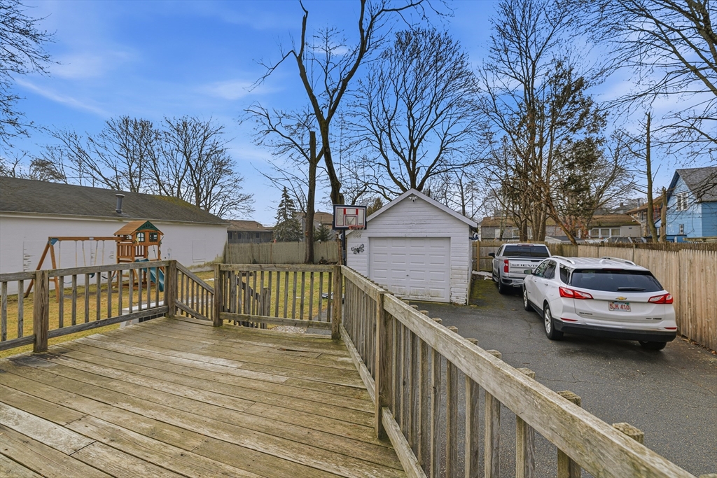 26 Wareham Street Middleboro, MA 02346 - Photo 33 of 42