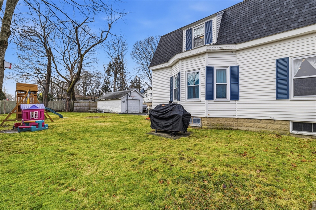 26 Wareham Street Middleboro, MA 02346 - Photo 36 of 42