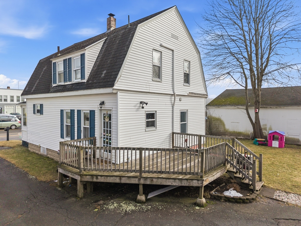 26 Wareham Street Middleboro, MA 02346 - Photo 41 of 42