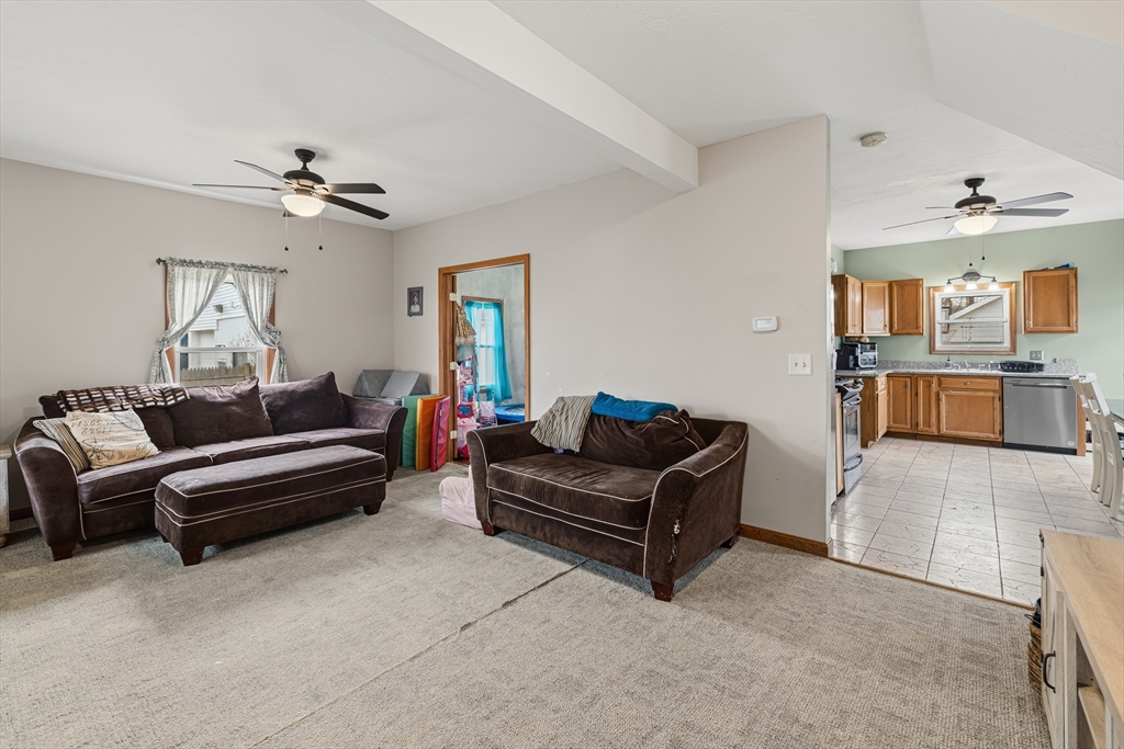 26 Wareham Street Middleboro, MA 02346 - Photo 10 of 42