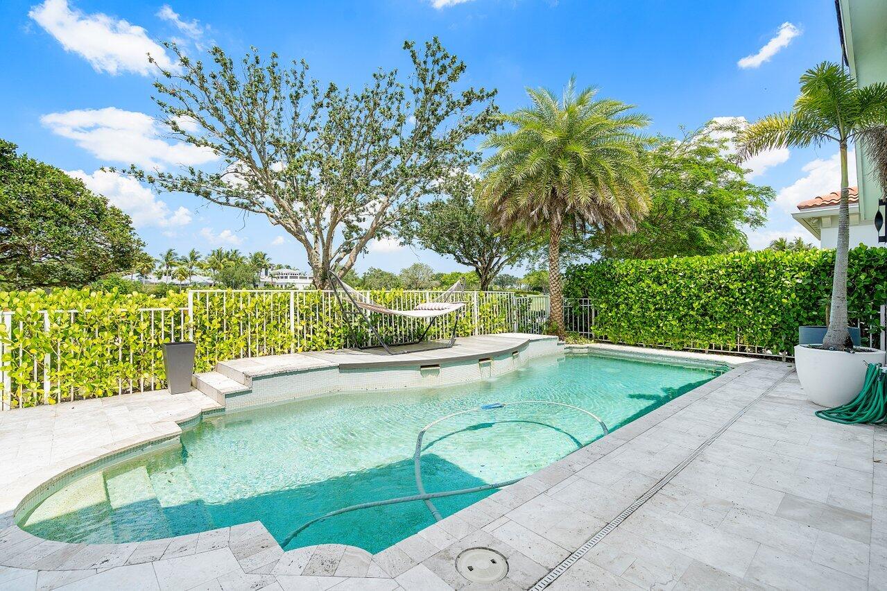 5712 Regency Circle East Boca Raton, FL 33496 - Photo 33 of 39 030-5712RegencyCircleEast-BocaRaton-FL-3