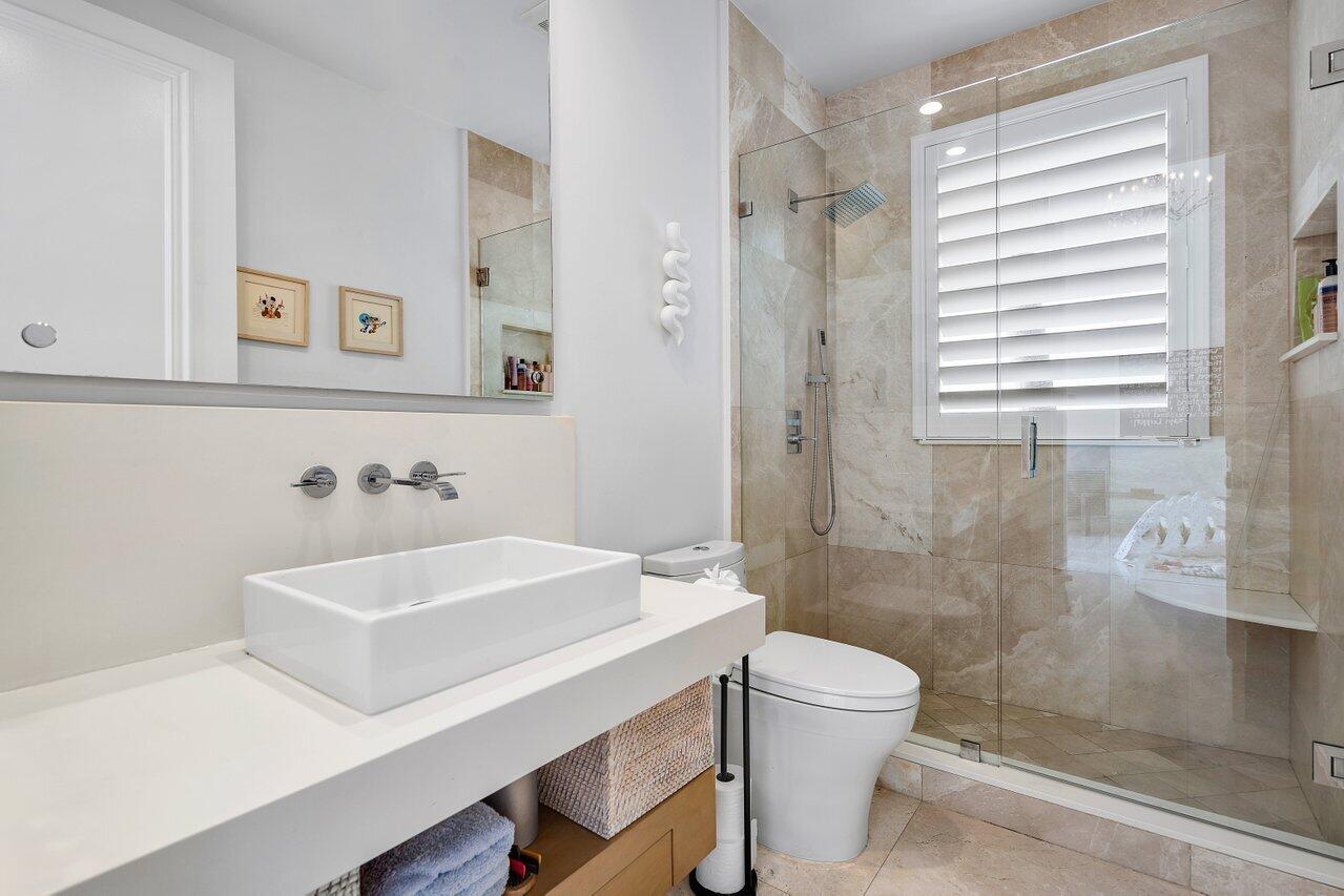 5712 Regency Circle East Boca Raton, FL 33496 - Photo 35 of 39 022-5712RegencyCircleEast-BocaRaton-FL-3
