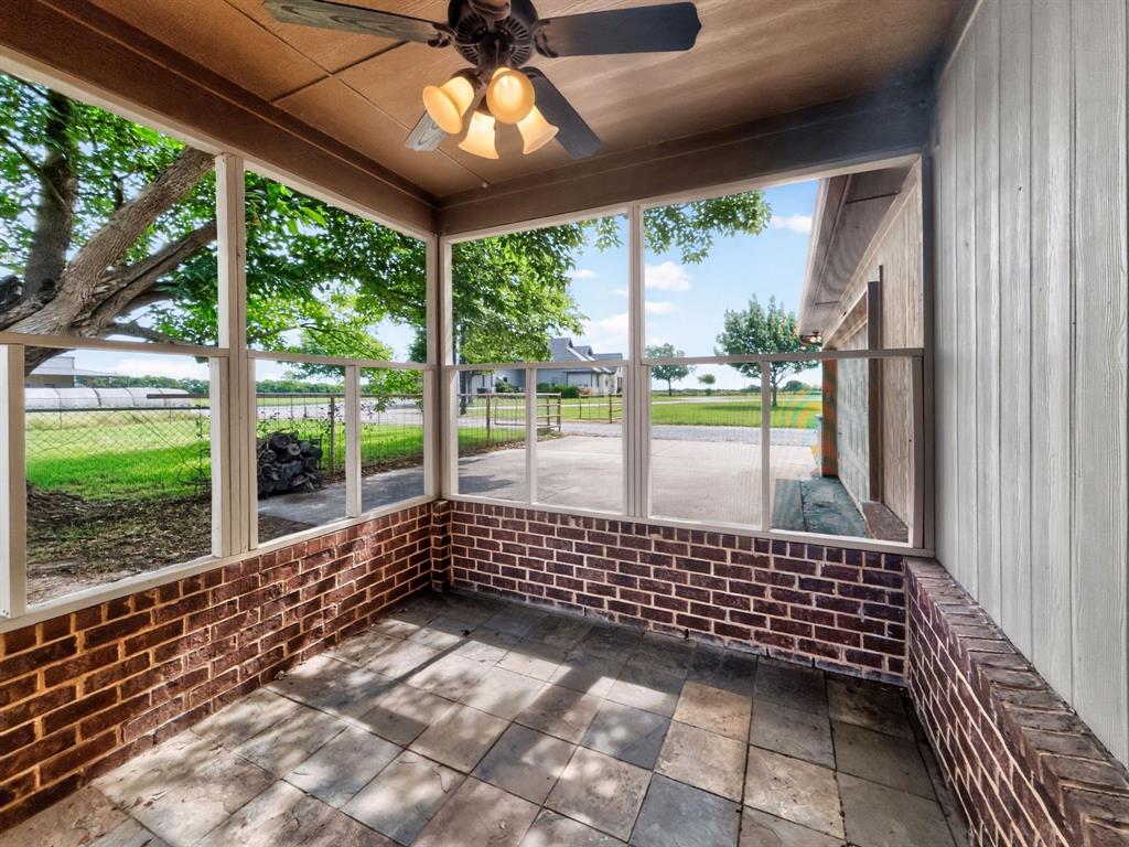 1255 Vineyard Road Gunter, TX 75058 - Photo 17 of 20