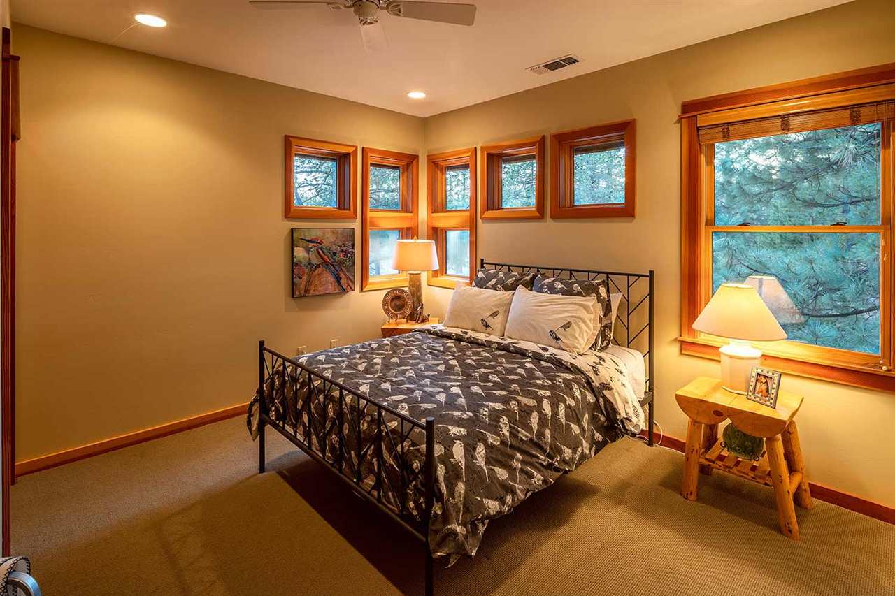 11854 Bennett Flat Road Truckee, CA 96161 - Photo 15 of 21 Gallery Image 15