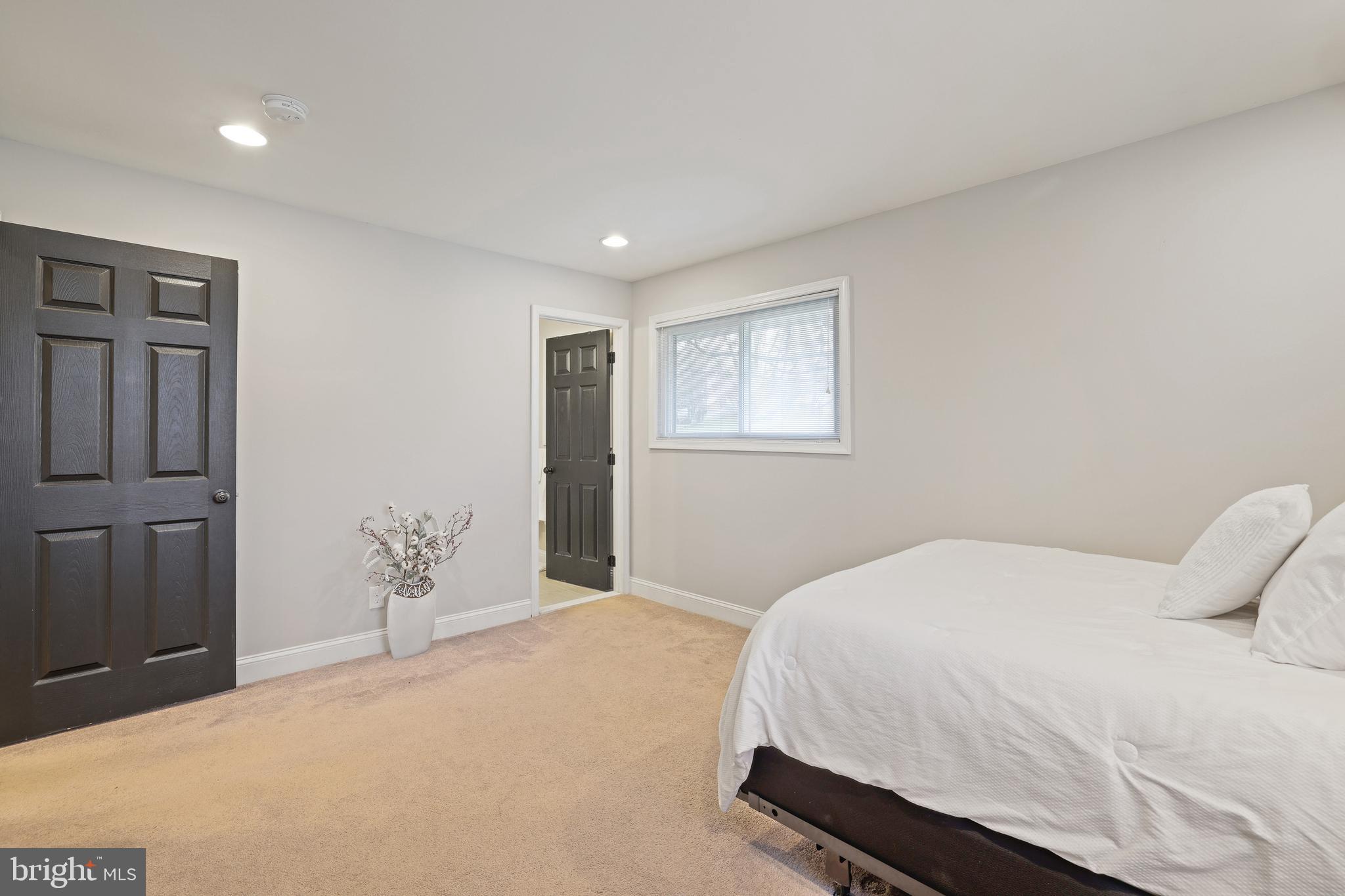 8260 Brattle Road Pikesville, MD 21208 - Photo 18 of 42 Gallery Image 18
