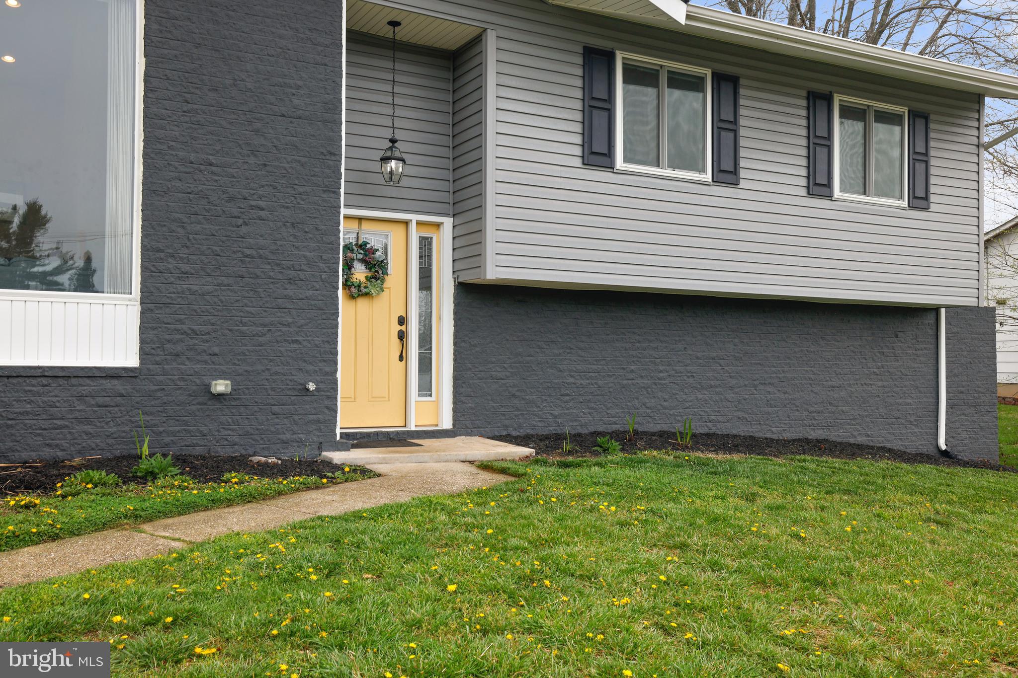 8260 Brattle Road Pikesville, MD 21208 - Photo 3 of 42 Gallery Image 3
