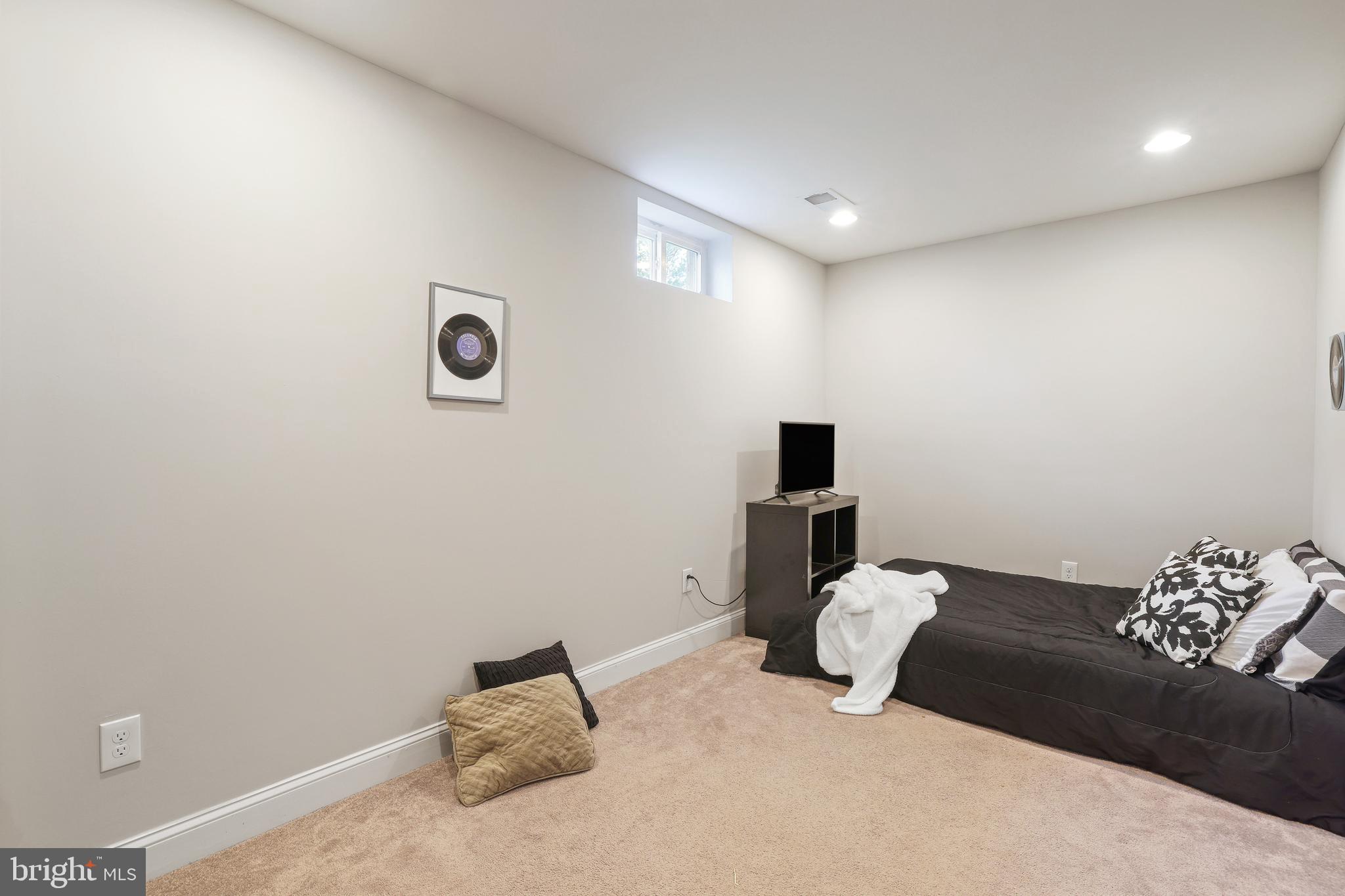 8260 Brattle Road Pikesville, MD 21208 - Photo 31 of 42 Gallery Image 31